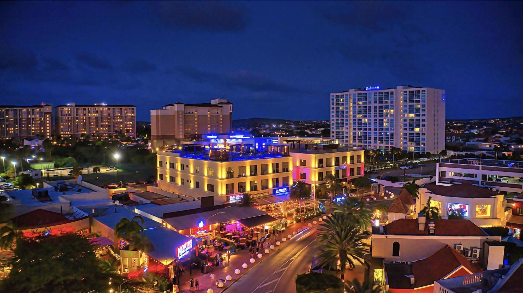 The Cove - Condo Hotel - Palm Beach Strip Kültér fotó