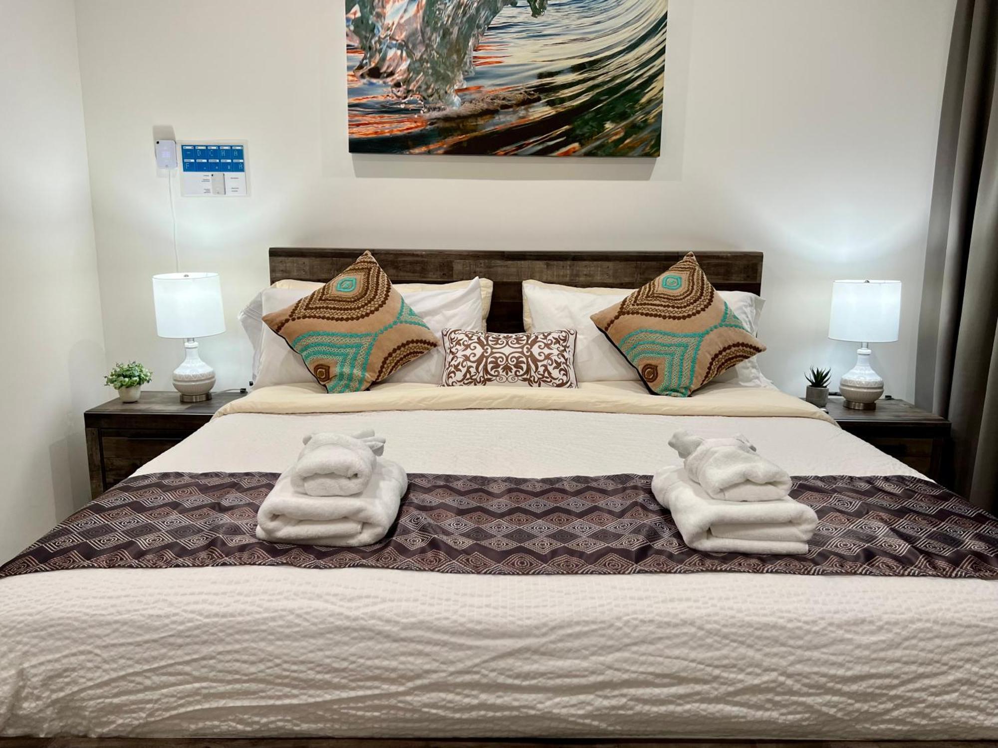The Cove - Condo Hotel - Palm Beach Strip Kültér fotó